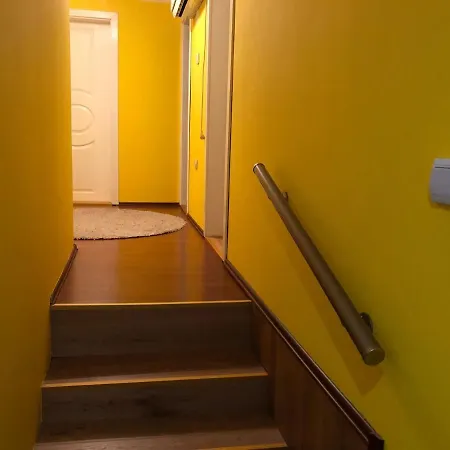 Lux Hus Novi Sad Apartment Veternik
