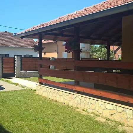 Lux Hus Novi Sad *